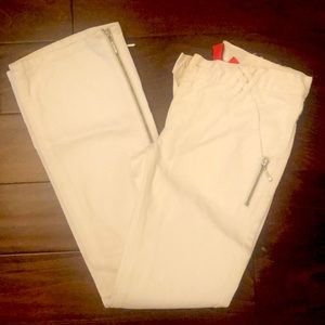 Women’s mango white jeans
